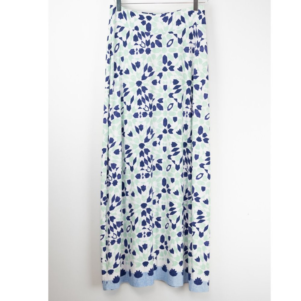 Tommy Bahama Maxi Skirt Stretch Border Tile Pattern Blue Green White Size XS New - Picture 2 of 6